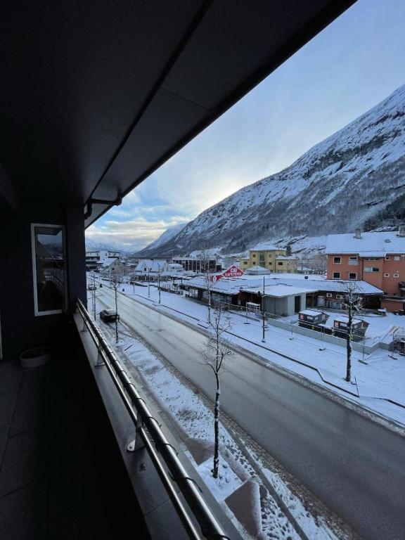 Stryn Kaffebar & Vertshus エクステリア 写真