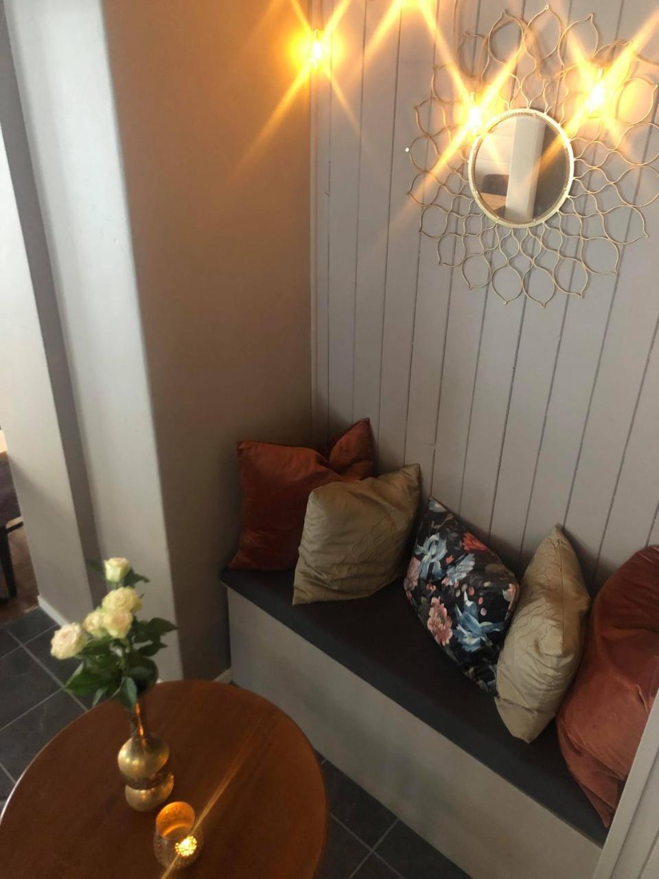 Stryn Kaffebar & Vertshus エクステリア 写真
